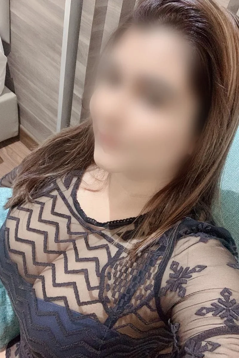 female Call Girls in Ghaziabad